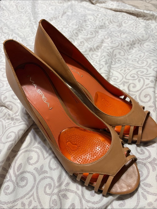 Via Spiga Shoes - Via Spiga Tan Peep-Toe 3.5” Stiletto Heels Orange Insole Size 8.5